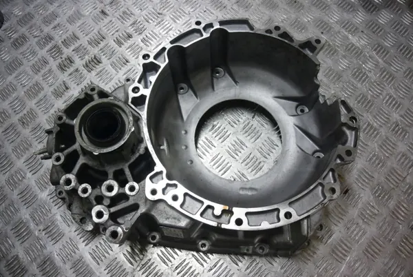 FORD RFBB5P-7976-BB Vorderes Getriebegehäuse 6F35 image 2