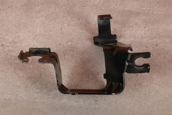 Jarruletkukiinnike OEM 6799310 Oikea Etu BMW i3 image 3