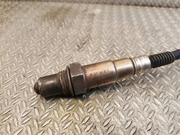 Sensor lambda Mercedes-Benz C W203 OEM 0025401817 image 2