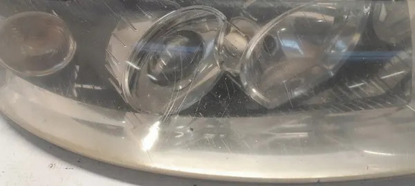 AUDI A4 B6 Farol Dianteiro Direito 8E0941004F image 2