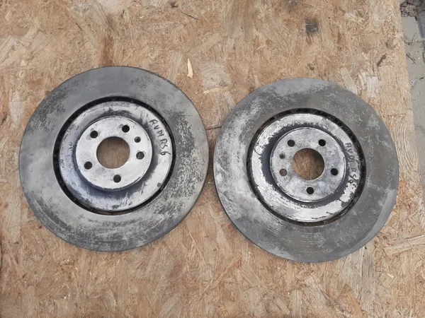 Audi A6/S6/RS6 C7 Jarrukahvat & Levyt Set OEM image 3