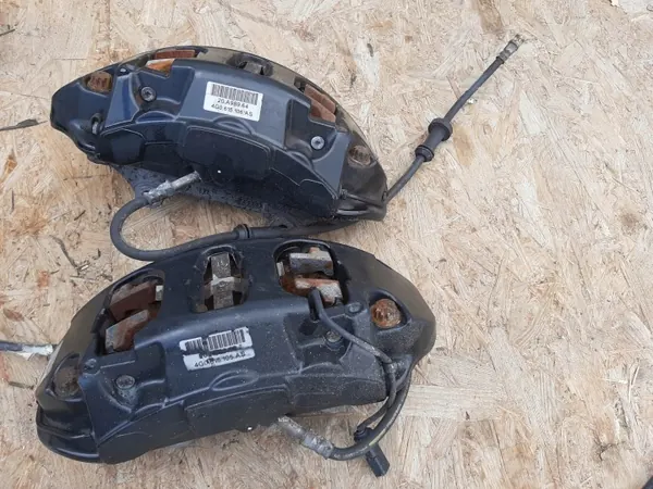 Audi A6/S6/RS6 C7 Jarrukahvat & Levyt Set OEM image 8