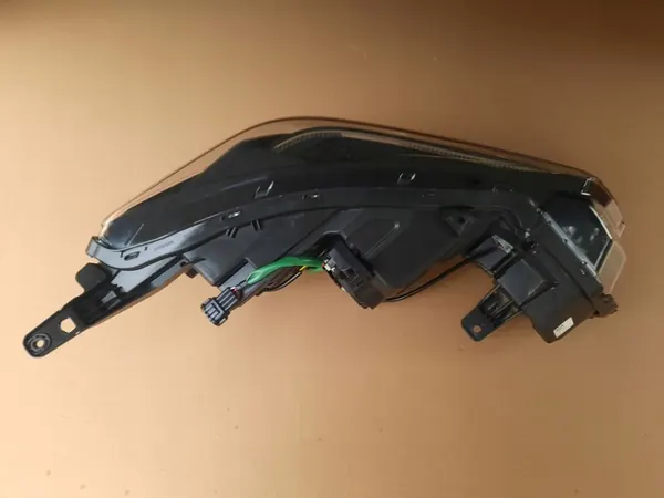 Faros Izquierdo Nissan Leaf II LED Original image 3