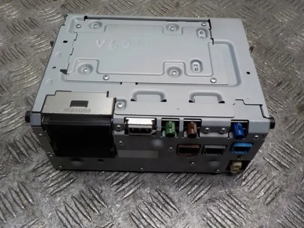 Radio Navigation Volvo V60 I OEM 31466821 - Occasion image 4