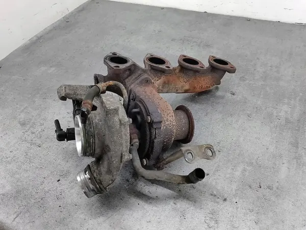 Turbo con Colector BMW E91 2.0 D 318d OEM 781018902 image 8