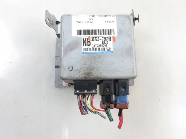 Module direction assistée Suzuki Swift IV OEM 38720-73K10 image 2