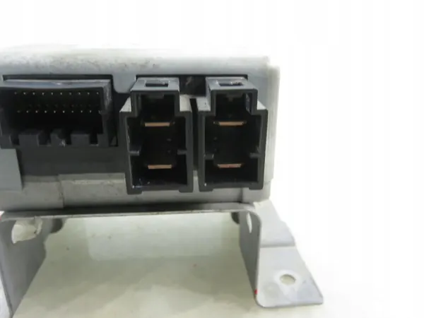 Module direction assistée Suzuki Swift IV OEM 38720-73K10 image 5