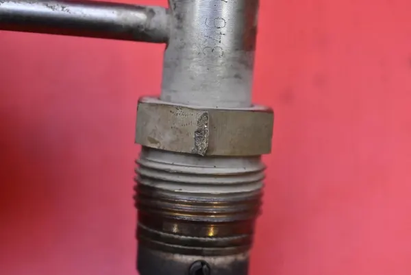 Vanne de vapeur de carburant DPF FV41-9T540-BA Ford Focus MK3 image 5