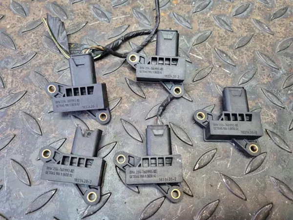 Leerlaufsensor OEM 23147601993 für MINI R56 R60 image 2