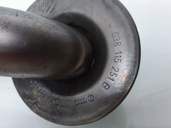 VW Touran bomba de óleo fumaça 2.0 TDI BKD 038115251B image 3