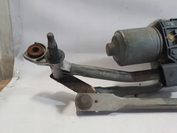 OEM 4F1955119D Etuikkunan nostin Audi A6 Avant image 3