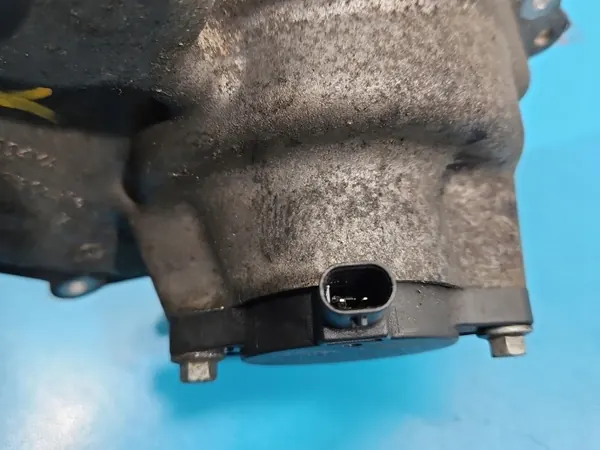 Nockenwellensensor Jaguar XE 2.0D G4D3-6M280-AA image 4