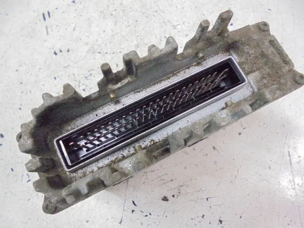 Módulo ECU Skoda Felicia I 1997 - Peça OE usada image 4