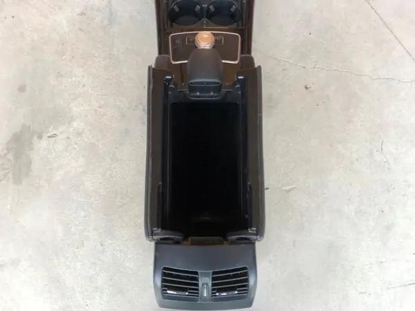 OEM Podłokietnik Mittelkonsole W212 2009-2016 image 9