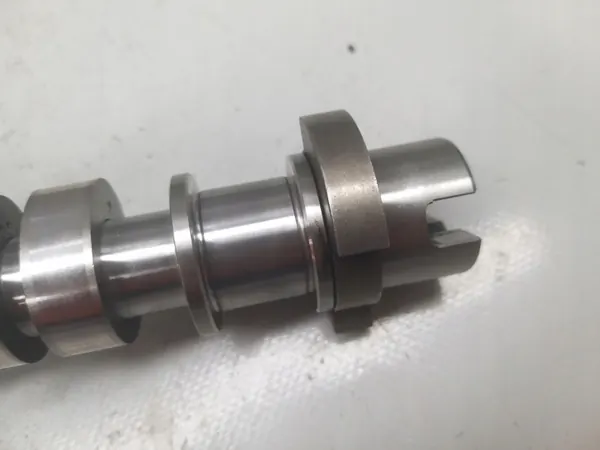 Árbol de levas OEM 55247603 para motor 0.9 TwinAir image 8