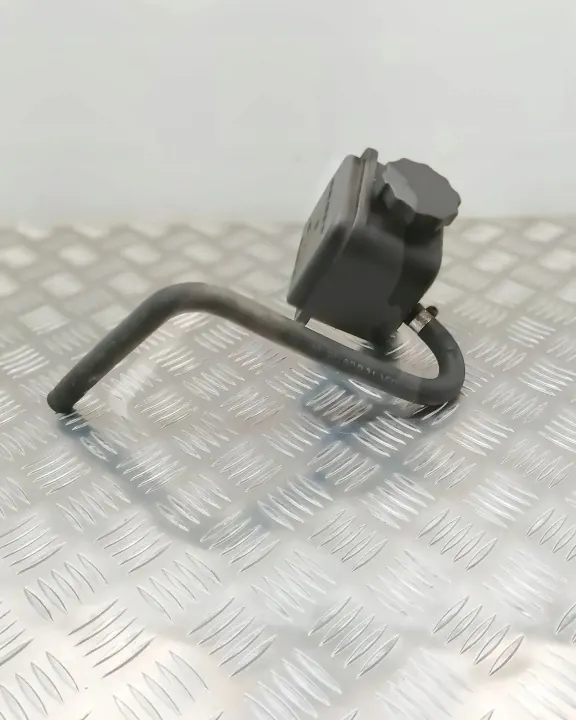 Réservoir direction assistée Mercedes-Benz OE 0004600183 image 3