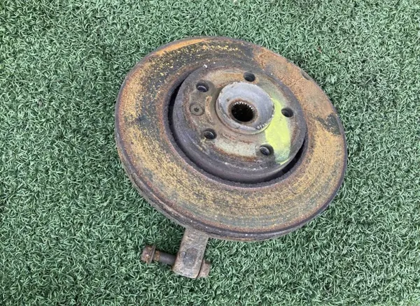 Etujarrulevy OEM 4001500Q0E vasen puoli Nissan image 2