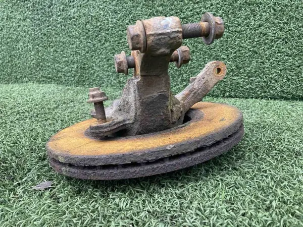 Etujarrulevy OEM 4001500Q0E vasen puoli Nissan image 3