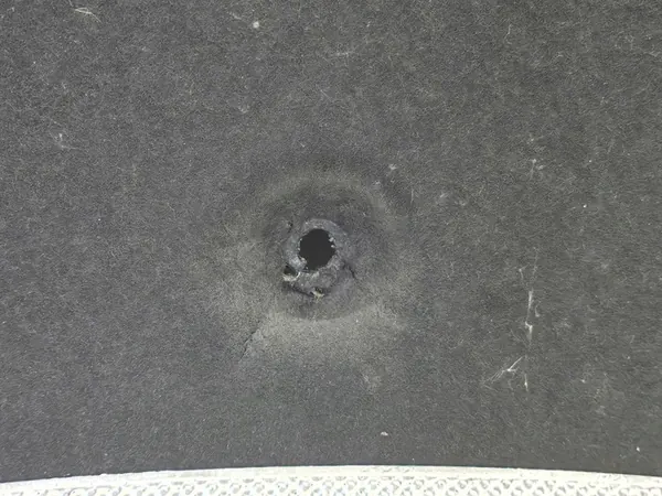 MERCEDES CLS W218 Isolamento del Cofano A2126820126 image 5