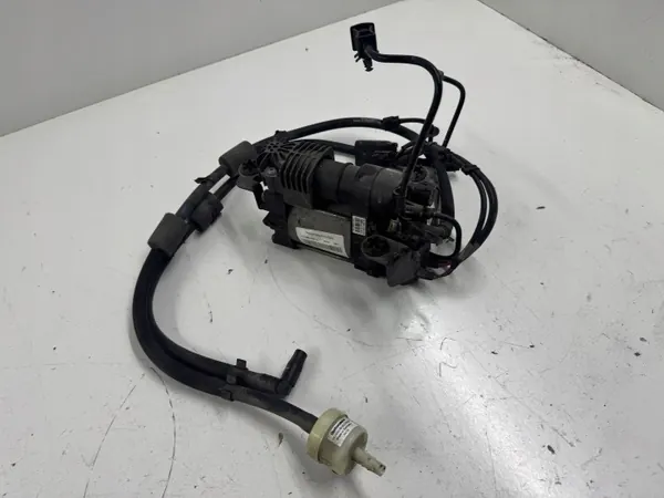 Luchtveringcompressor Jeep Grand Cherokee WK2 68204730AF image 4