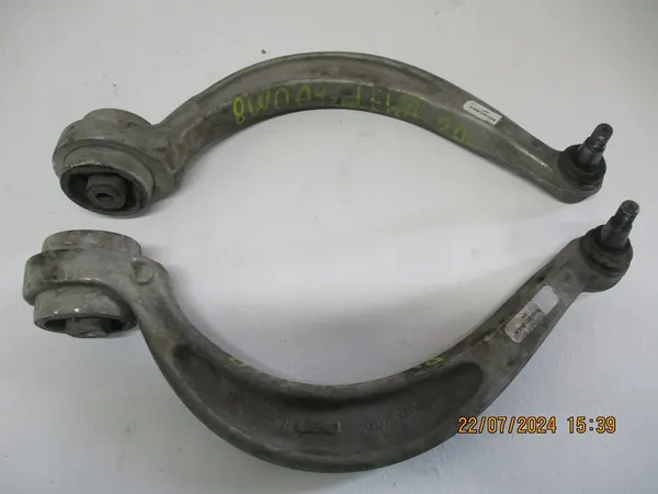 Audi OE 8W0407694A Braccio di Sospensione Anteriore Destro image 2