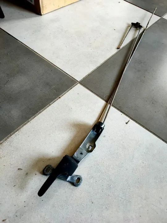 Poignée de porte gauche KlWezCiDr107-u avec câble - Occasion image 5