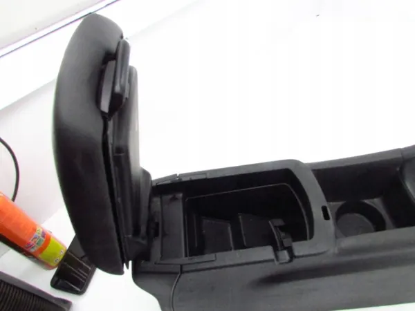 OEM 98121322ZD Consola Central Reposabrazos Citroen DS4 C4 image 5