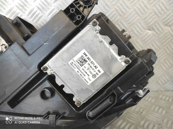 Faróis dianteiros Full LED VW Touran III 5TA image 7