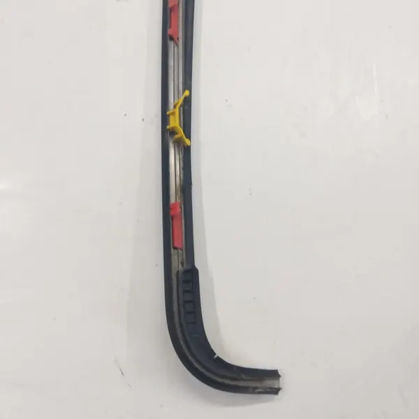 OEM LISTWA SZYBY CZOŁOWEJ PRAWA Honda Civic VI image 3