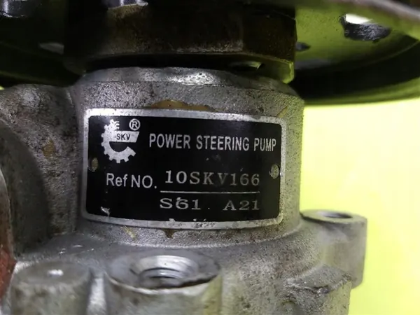 Bomba de direção assistida VW Bora Audi A3 1.4B 1.6B 1.8B 10SKV166 image 2