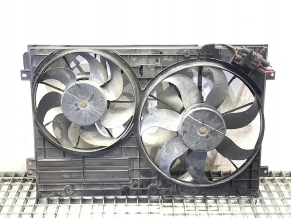 Radiatorventilator OEM 1K0121205AD voor VW Golf VI 2.0 image 2