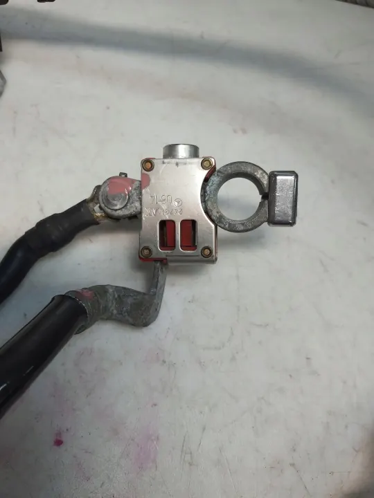 Terminal Pyrotechnique OEM A2465407832 pour Mercedes Classe B image 5