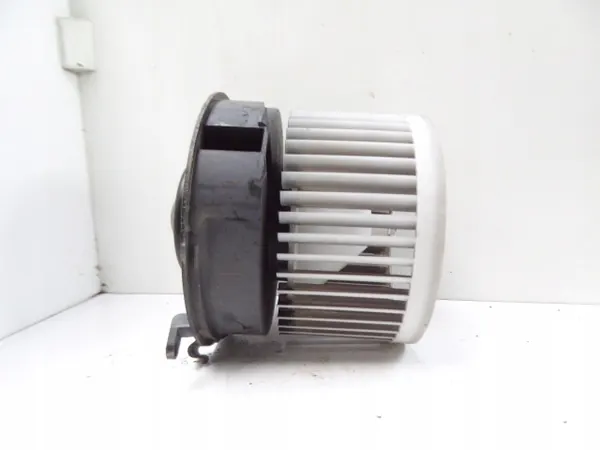 Nissan Qashqai I J10 10-14 Ventilador Interior image 2