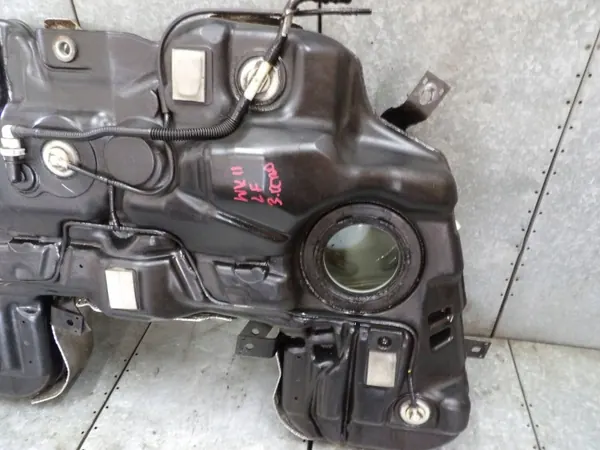 Tanque combustível Jeep Grand Cherokee WK2 OEM P52030422AA image 3
