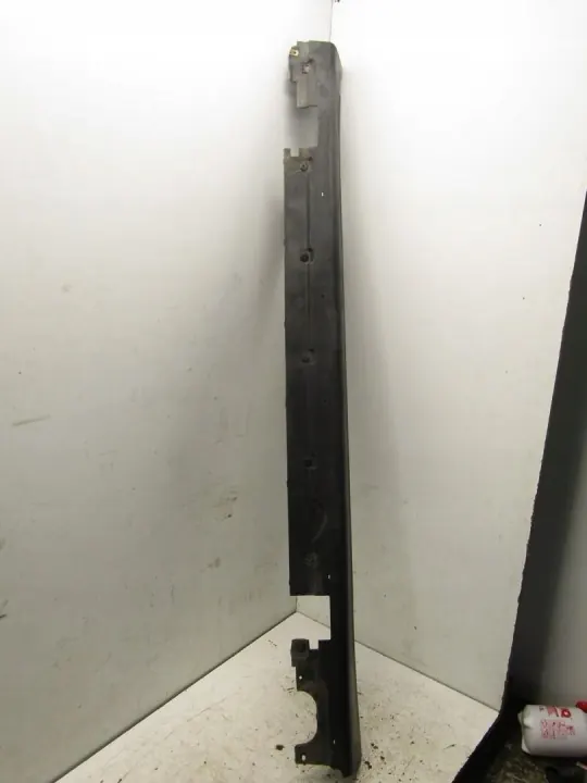 OEM 7300817 Kulmapaneeli Mini F56/F55 Käytetty image 3