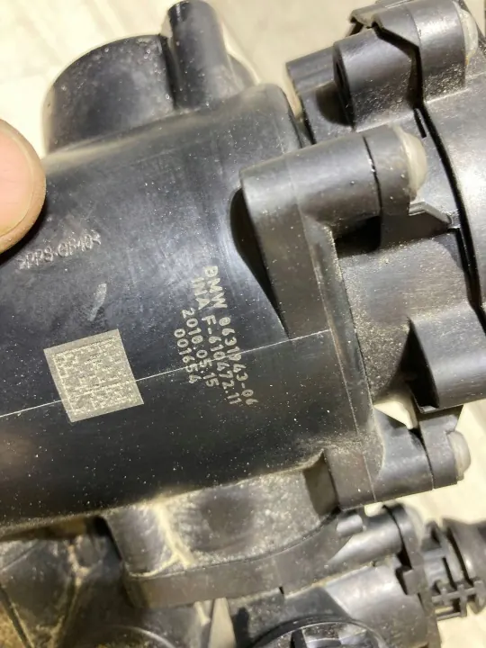Caixa termostato OEM 8631943 para BMW MINI image 4