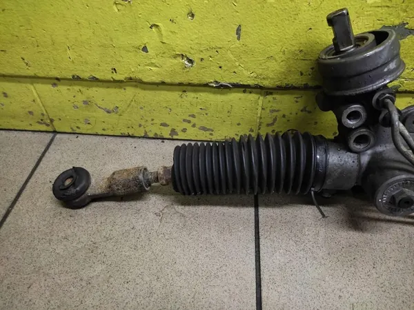 VW PASSAT B5 1.9 TDI Stuurinrichting 8D1422052B image 6