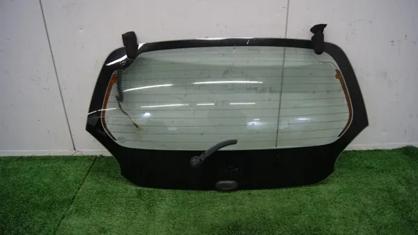 Cristal de maletero Toyota Aygo OEM 43R00050 - Usado image 2