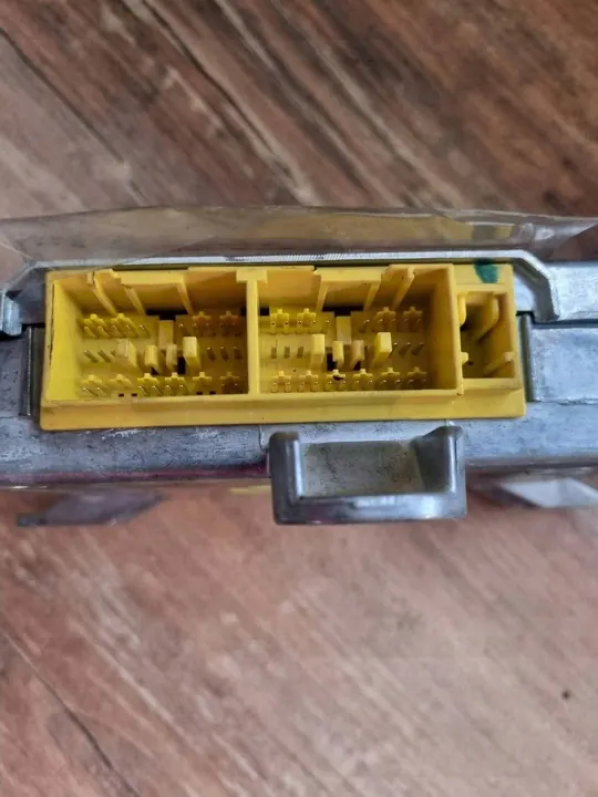 HONDA CRV III AIRBAG SENSOR 77960-SWA-E231-M4 image 2