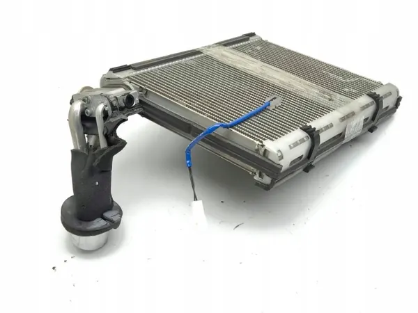 Lämmönvaihdin A/C Lexus IS III OEM 039105391B image 3