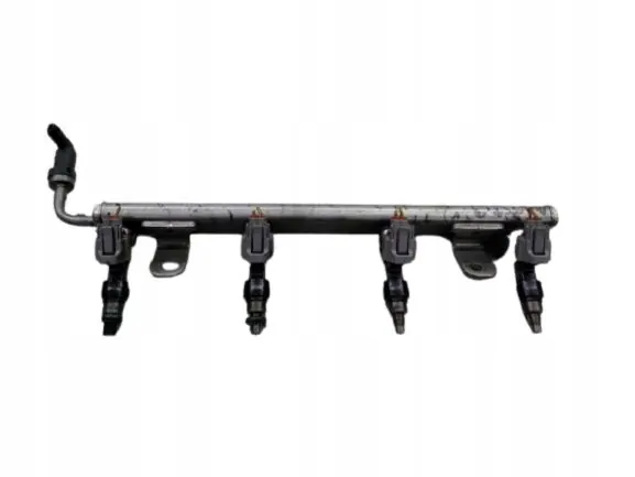 LISTWA WTRYSKOWA RENAULT LAGUNA III 2.0 16V image 2