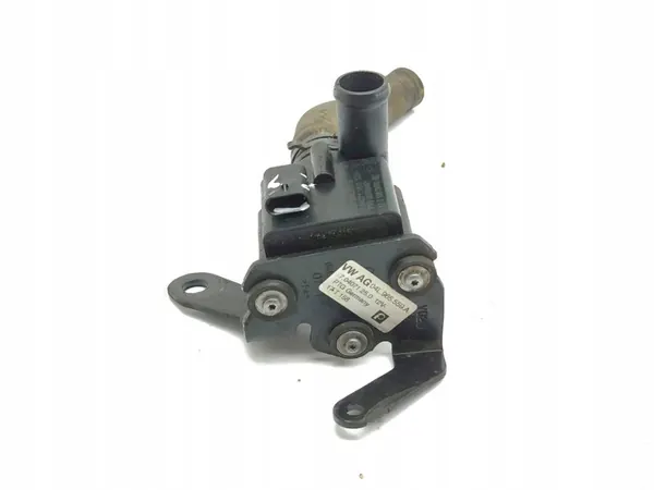 Vattencirkulationspump Audi A4 S4 B9 2017 5Q0965561B image 6