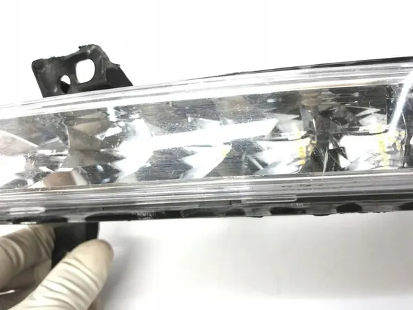 RENAULT FLUENCE LIFT DRL LED FRENTE ESQUERDA 266057986R image 3