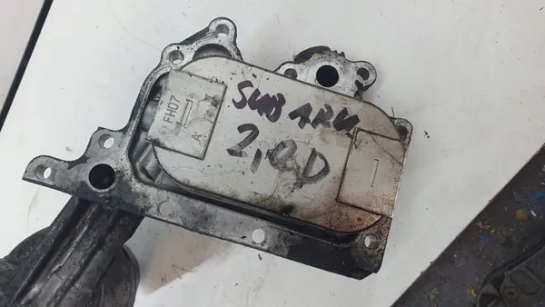 Subaru OE FOA9956 Ölkühler Filterbasis Gebraucht image 4