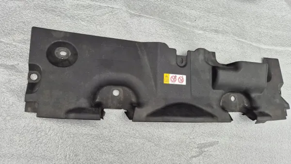Cubrecinturón delantero Toyota RAV-4 OEM 16681-25020 image 3