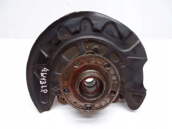 Buje Rueda Delantera Izquierda OEM 16515736256 - Usado image 2