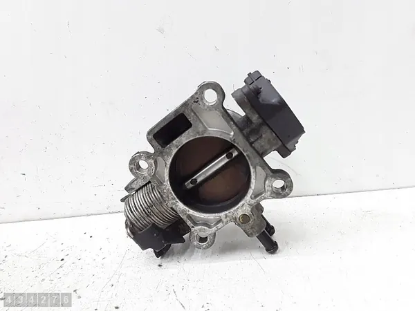 Throttle Body Kia Sportage 2007 2000 3510023701 image 2