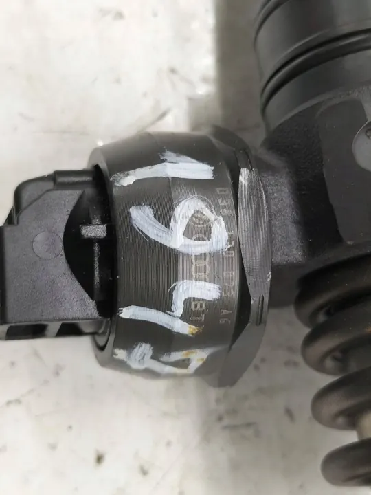 Pesupumppu OEM 038130073AG Skoda Octavia I:lle 1.9 TDI image 3