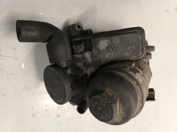 Oljefilterhus Volvo V50 S40 2.4B 170 HK image 2