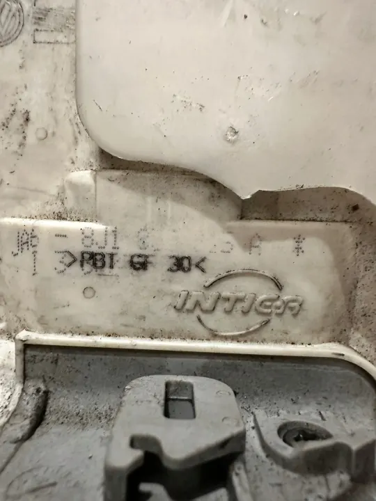 Fechadura de porta OEM 8J1837015A 8K0837915B para Audi A4 Q3 Q5 image 3
